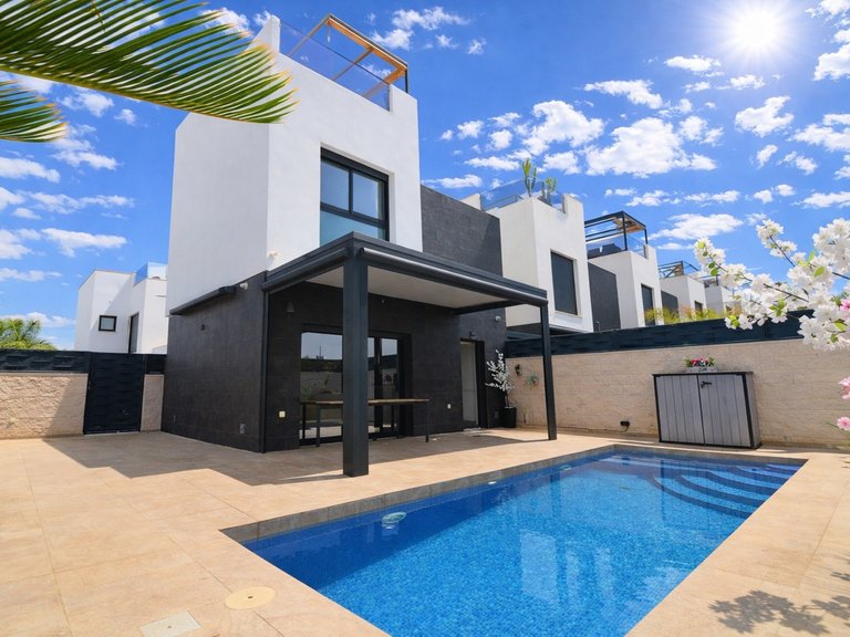 Villa for Sale in Benijofar - Village, Benijófar, Alicante 19