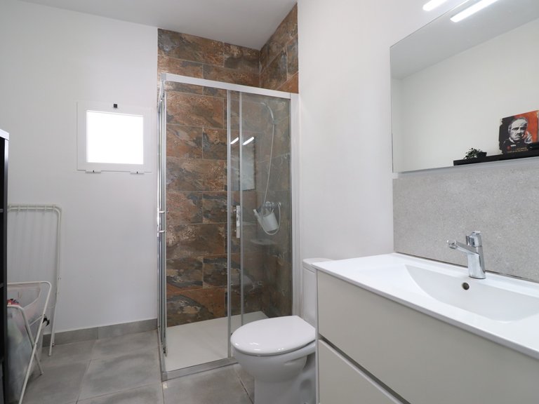 Villa for Sale in Benijofar - Village, Benijófar, Alicante 13