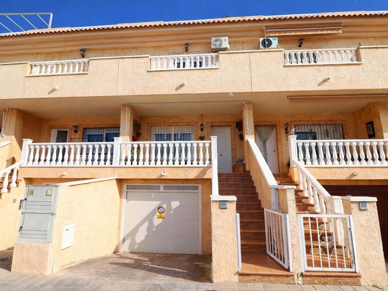 Town House for Sale in Inland Redovan, Alicante 1