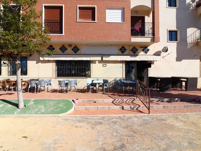 Commercial for Sale in Formentera - Village, Formentera Del Segura, Alicante 1