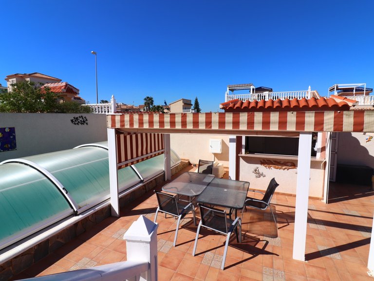 Villa for Sale in Benimar II, Benimar, Alicante 27