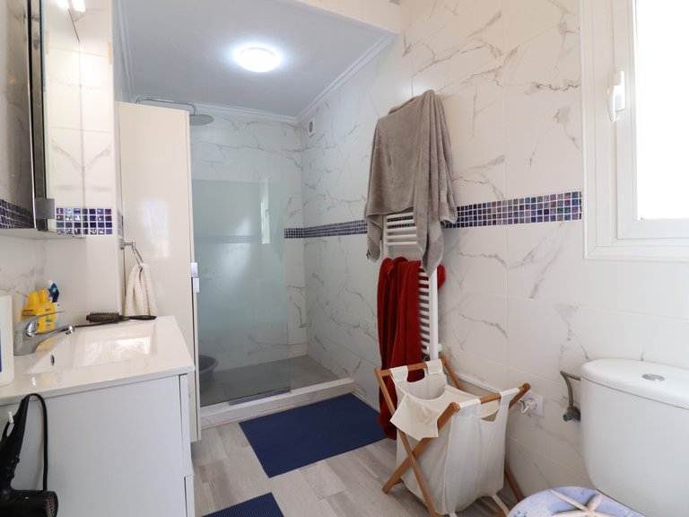 Villa for Sale in Benimar II, Benimar, Alicante 23