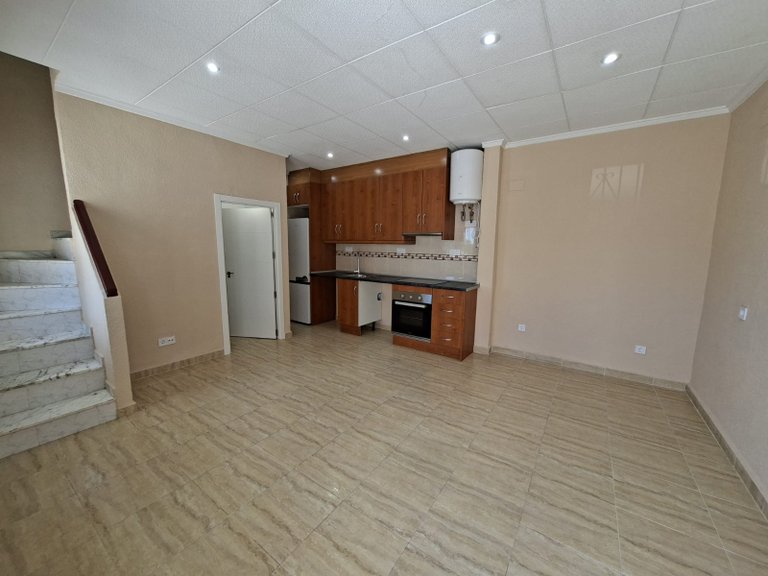 Town House for Sale in La Marina - Urbanization, La Marina, Alicante 3