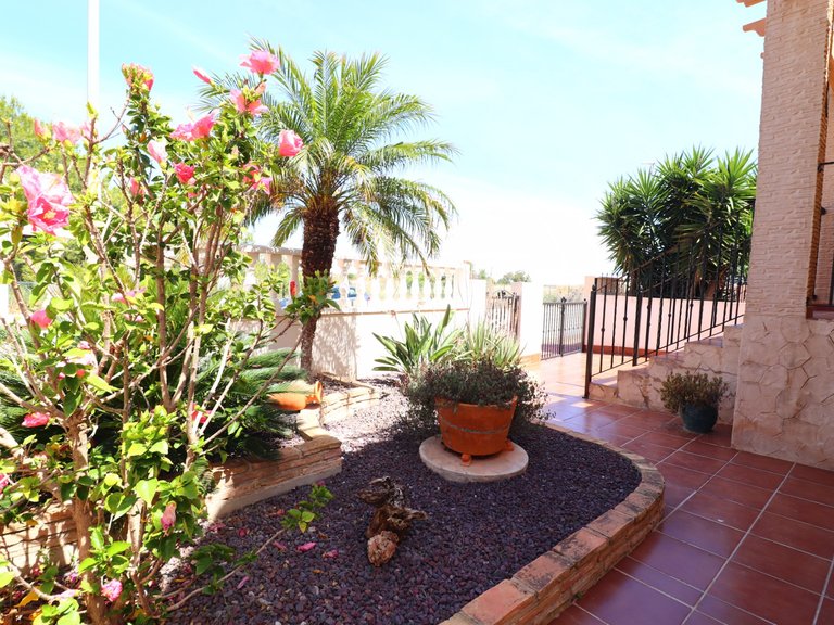 Villa for Sale in Inland Algorfa, Alicante 36