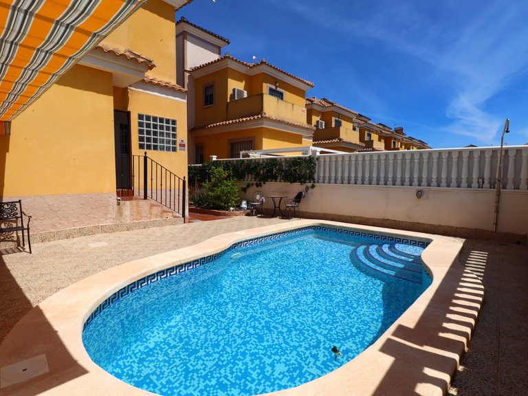 Villa for Sale in Inland Algorfa, Alicante 38