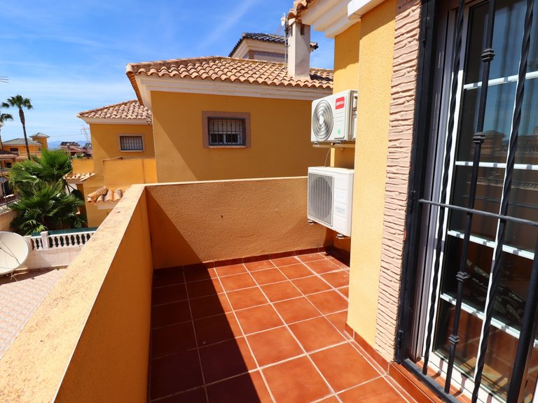 Villa for Sale in Inland Algorfa, Alicante 32