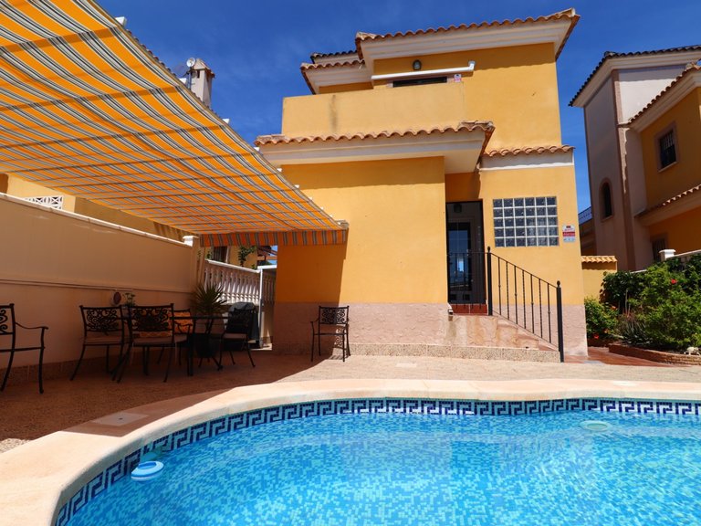Villa for Sale in Inland Algorfa, Alicante 35