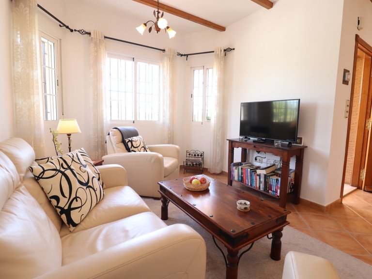 Villa for Sale in Inland Algorfa, Alicante 6
