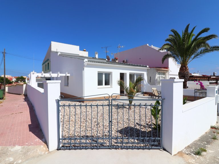 Villa for Sale in Costa Blanca Ciudad Quesada, Alicante 24
