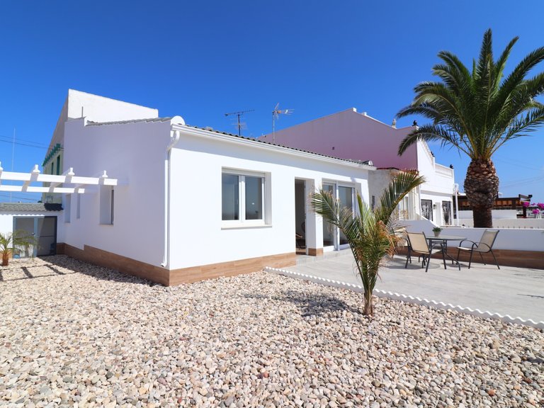 Villa for Sale in Costa Blanca Ciudad Quesada, Alicante 1