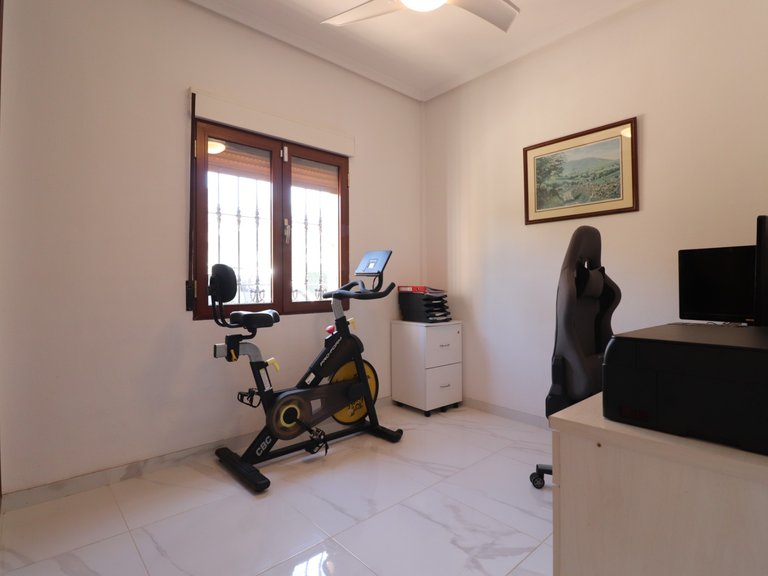 Villa for Sale in Costa Blanca Formentera Del Segura, Alicante 19