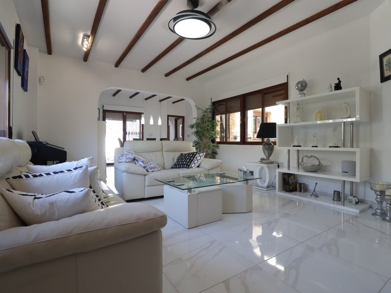Villa for Sale in Costa Blanca Formentera Del Segura, Alicante 3
