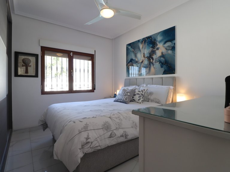 Villa for Sale in Costa Blanca Formentera Del Segura, Alicante 12