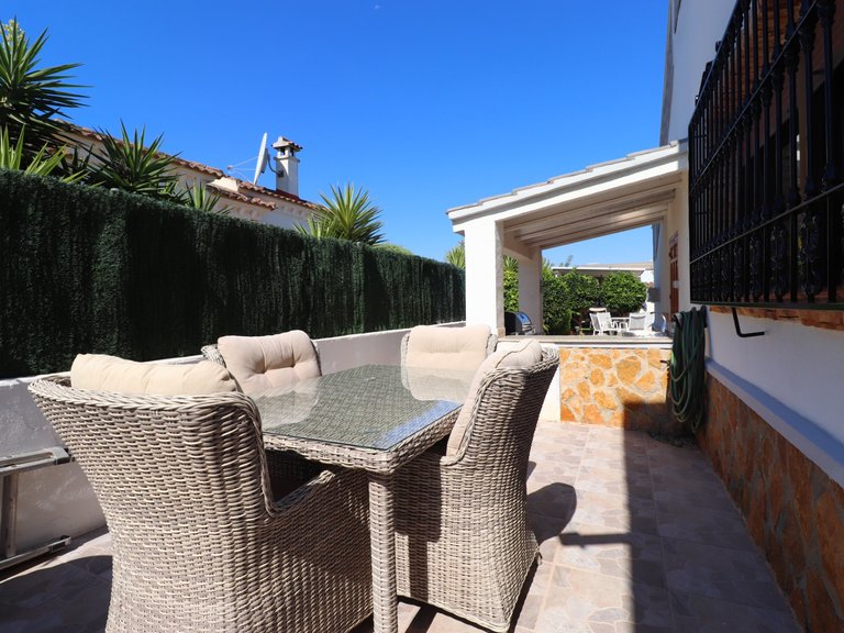 Villa for Sale in Costa Blanca Formentera Del Segura, Alicante 25