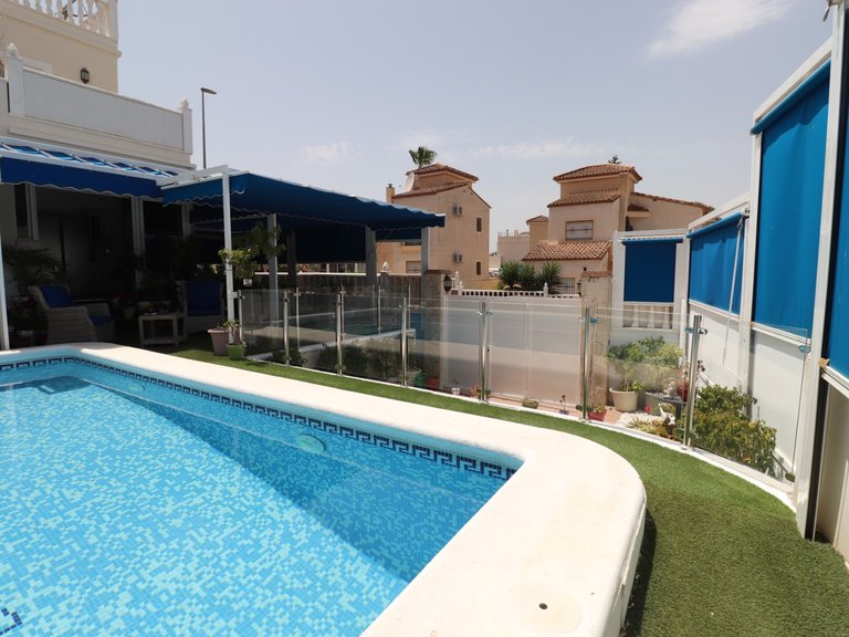 Villa for Sale in Inland Algorfa, Alicante 33