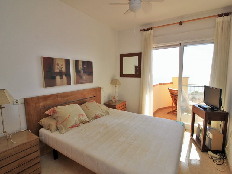 Apartment for Sale in Cabo Roig, Alicante 20