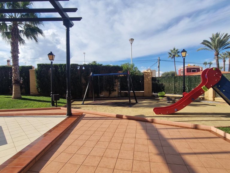 Apartment for Sale in Torrevieja, Alicante 30