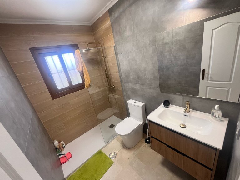 Town House for Sale in Villamartin, Alicante 8