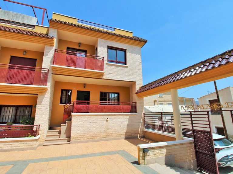 Town House for Sale in Los Desamparados, Alicante 34