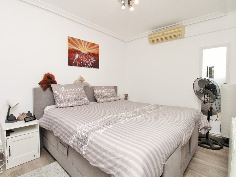 Town House for Sale in Villamartin, Alicante 21