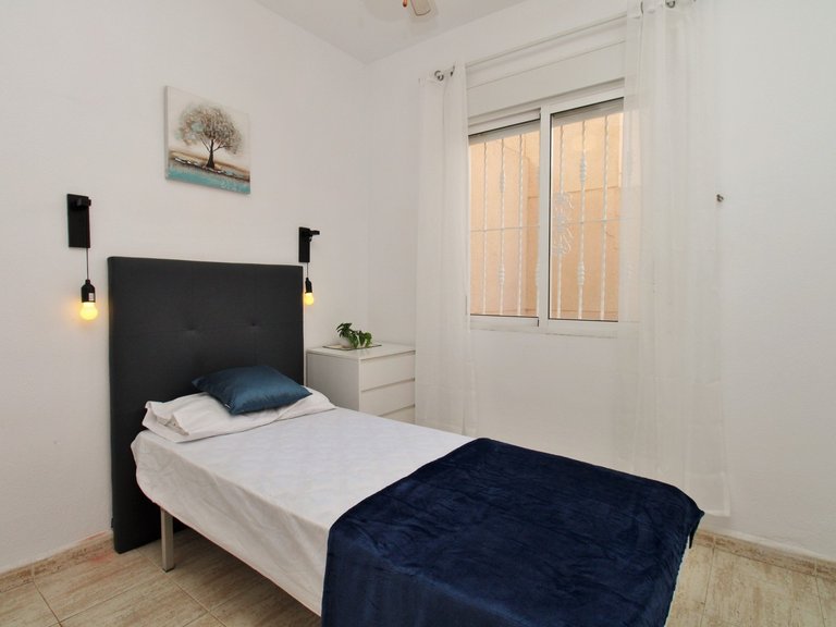 Apartment for Sale in Villamartin, Alicante 15