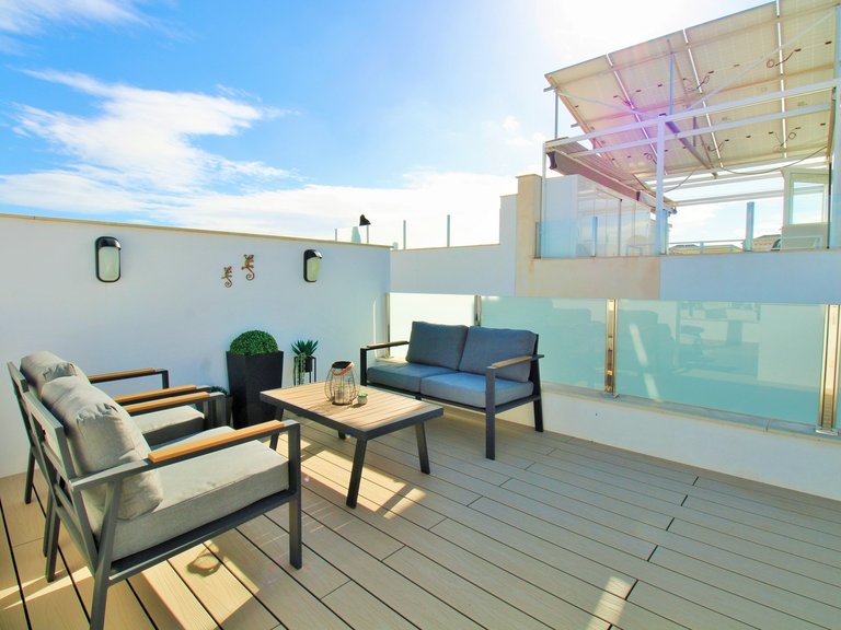 Town House for Sale in Villamartin, Alicante 18