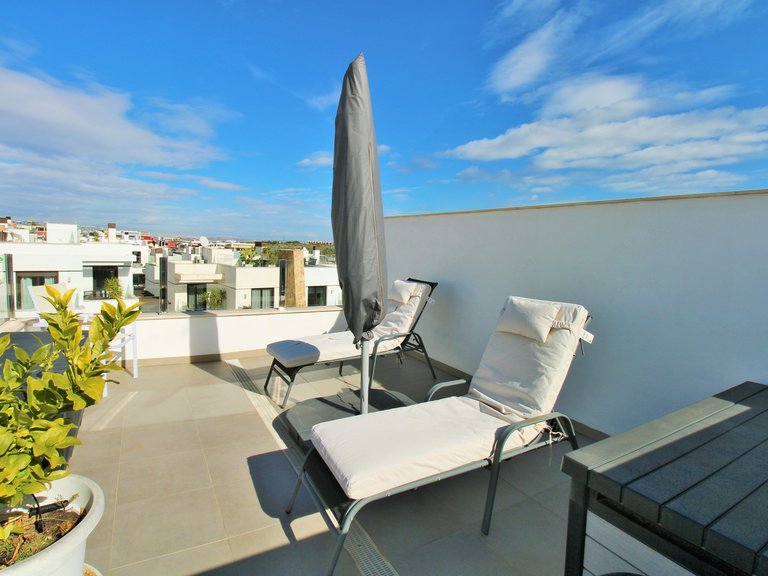 Town House for Sale in Villamartin, Alicante 21
