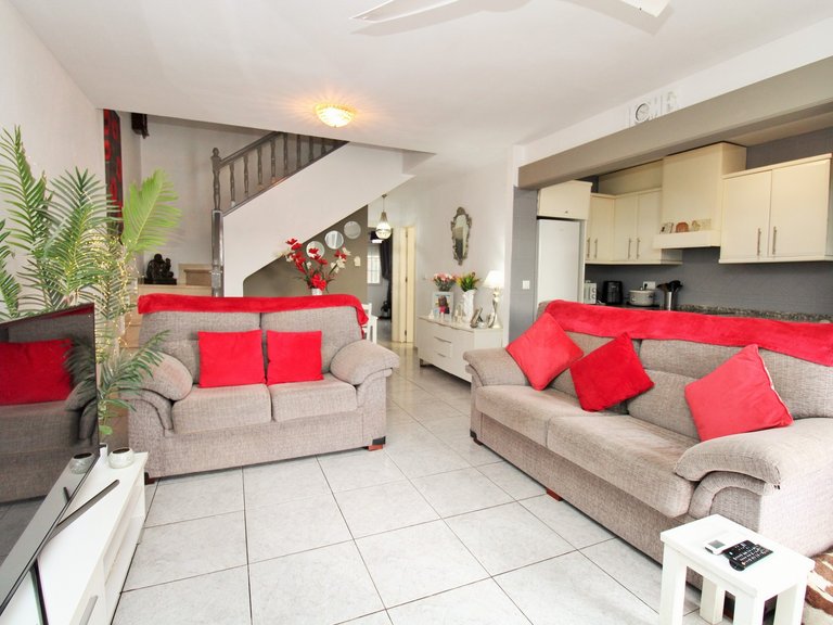Town House for Sale in Villamartin, Alicante 8