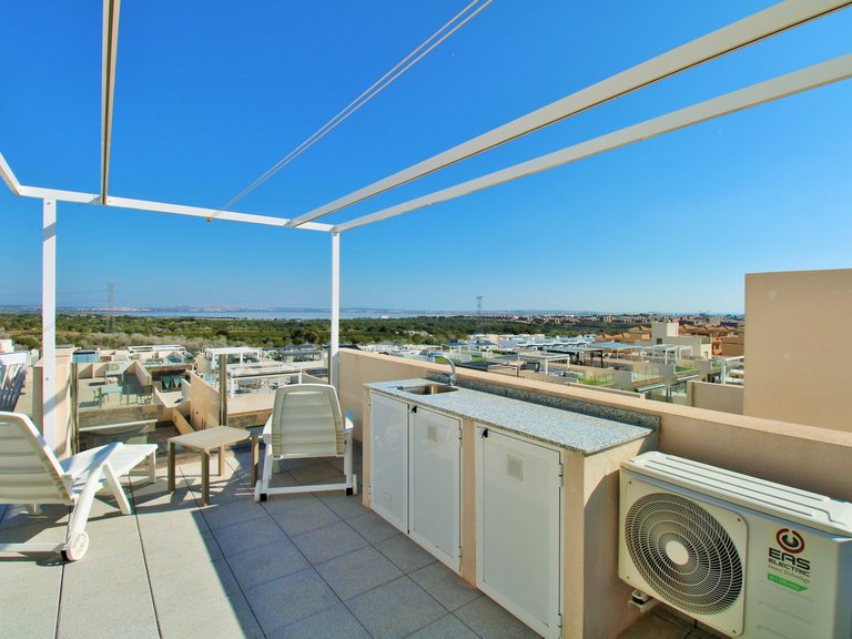 Villa for Sale in Villamartin, Alicante 24