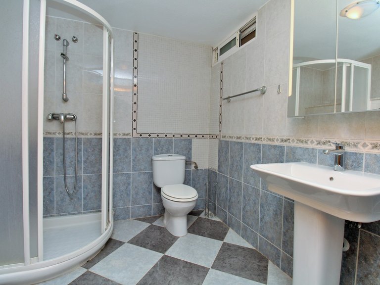 Villa for Sale in Villamartin, Alicante 45