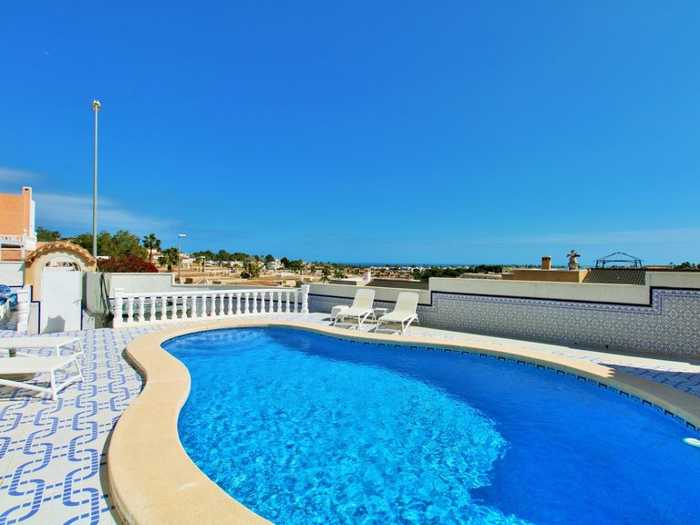 Villa for Sale in Villamartin, Alicante 48