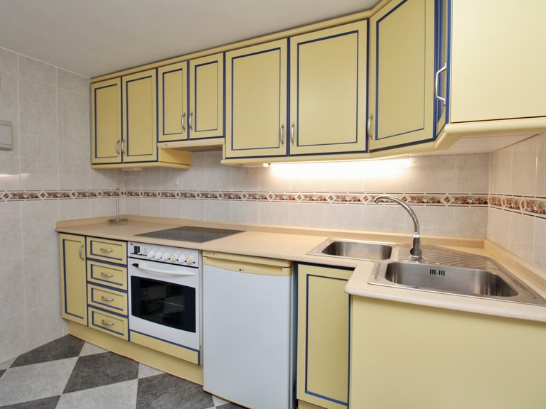 Villa for Sale in Villamartin, Alicante 42