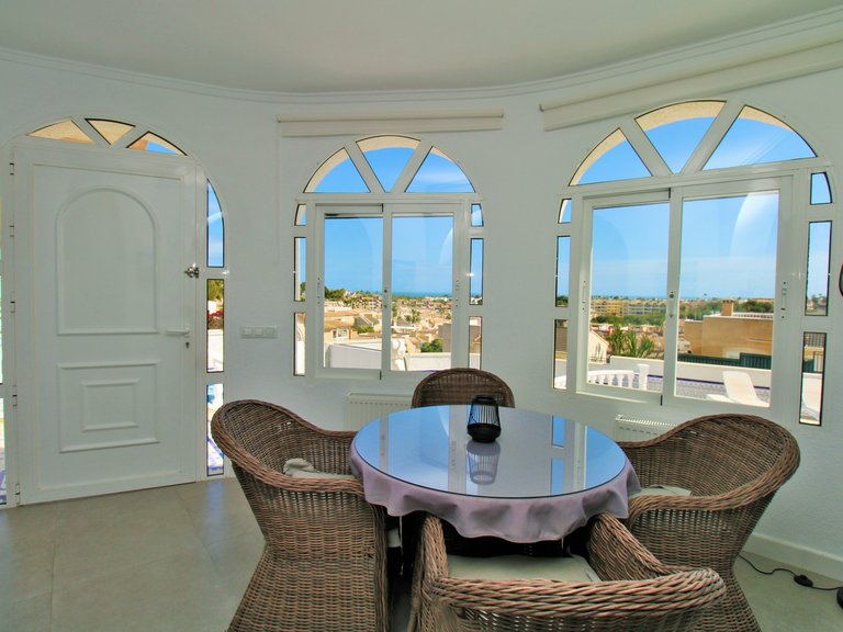 Villa for Sale in Villamartin, Alicante 15