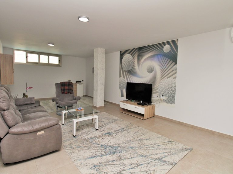Villa for Sale in Villamartin, Alicante 23