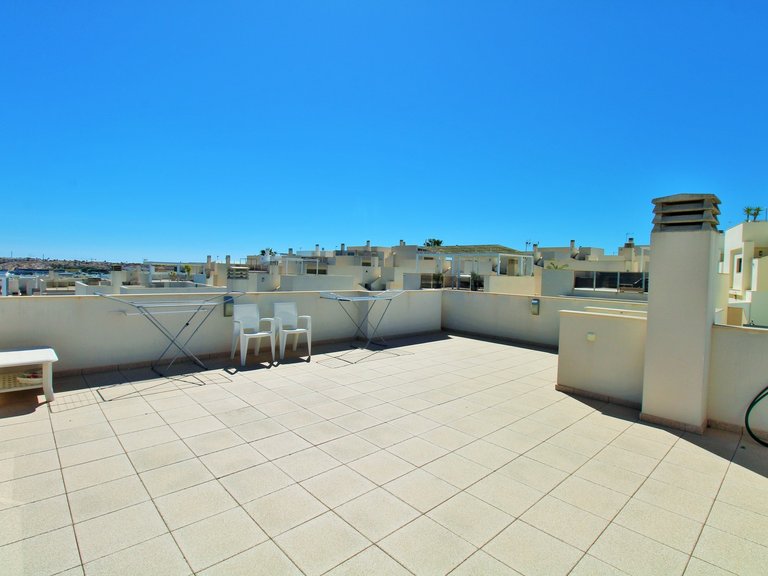 Villa for Sale in Villamartin, Alicante 20