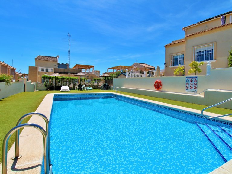 Town House for Sale in Villamartin, Alicante 25