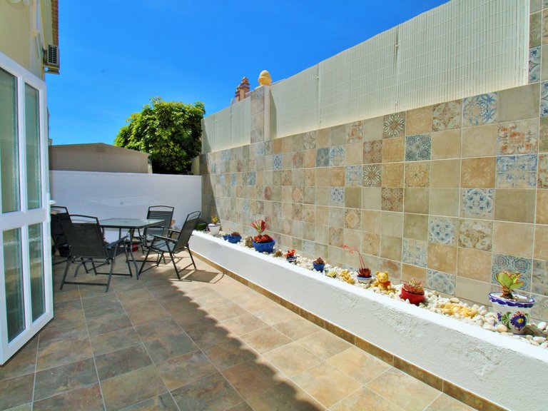 Town House for Sale in Villamartin, Alicante 12