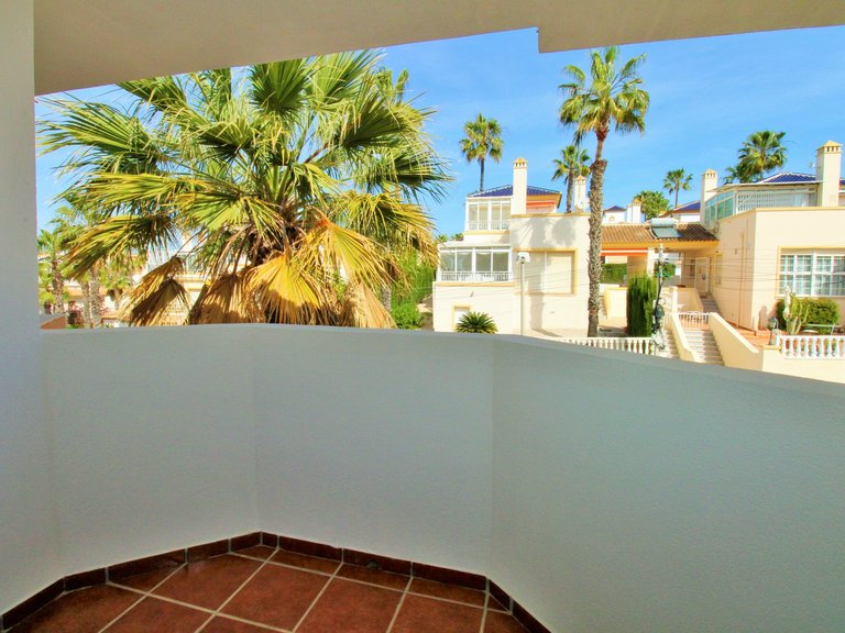 Town House for Sale in Villamartin, Alicante 22