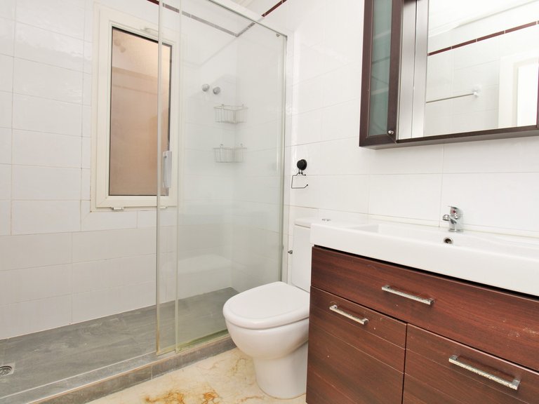 Town House for Sale in Villamartin, Alicante 18