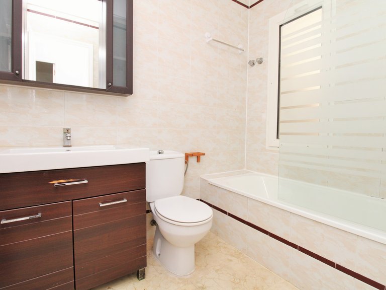 Town House for Sale in Villamartin, Alicante 25