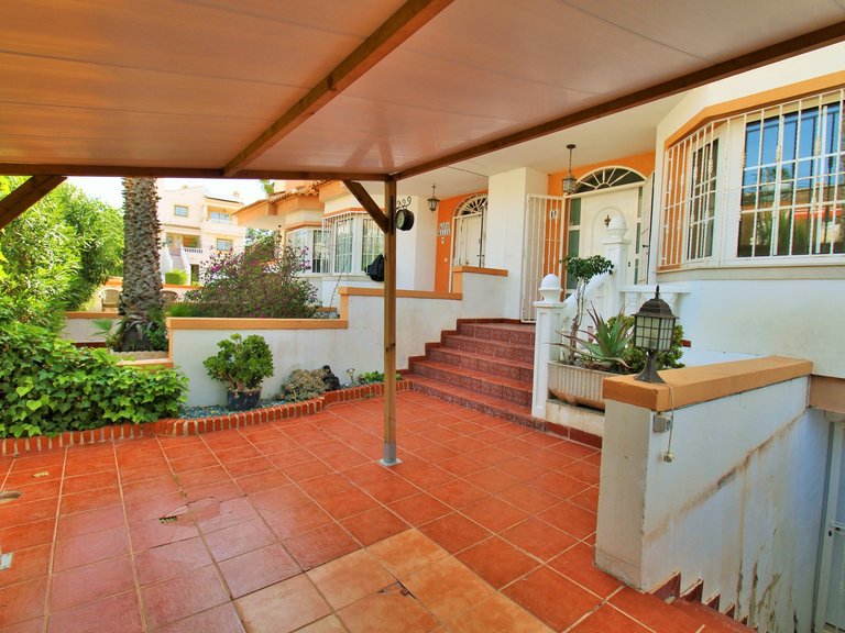 Town House for Sale in Villamartin, Alicante 26