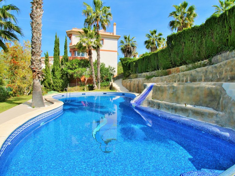 Town House for Sale in Villamartin, Alicante 33