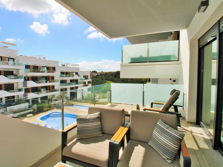 Apartment for Sale in Villamartin, Alicante 2