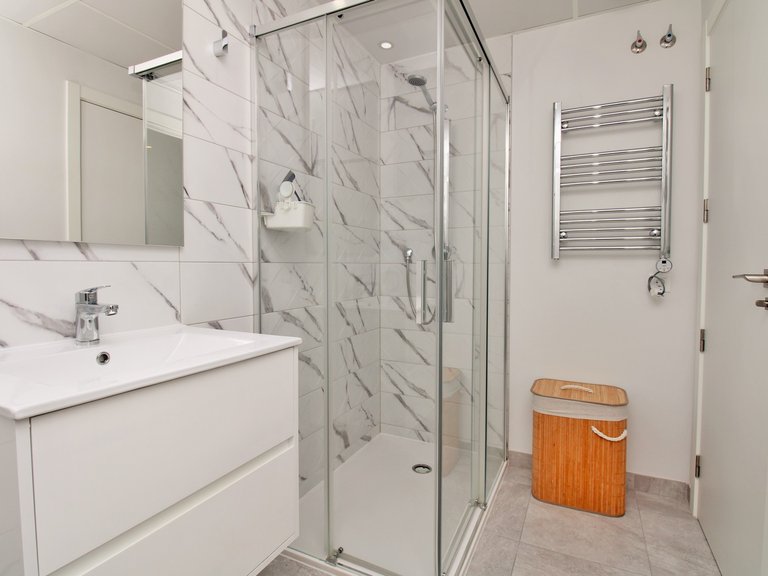 Apartment for Sale in Villamartin, Alicante 17