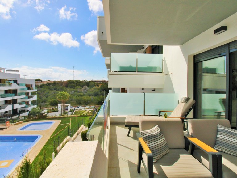 Apartment for Sale in Villamartin, Alicante 3