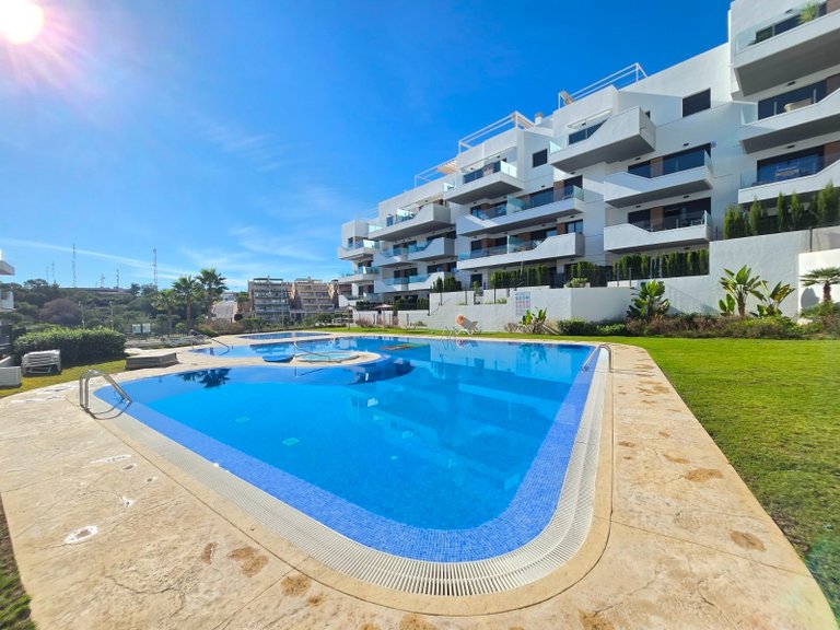 Apartment for Sale in Villamartin, Alicante 22