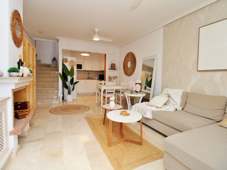 Town House for Sale in Villamartin, Alicante 5