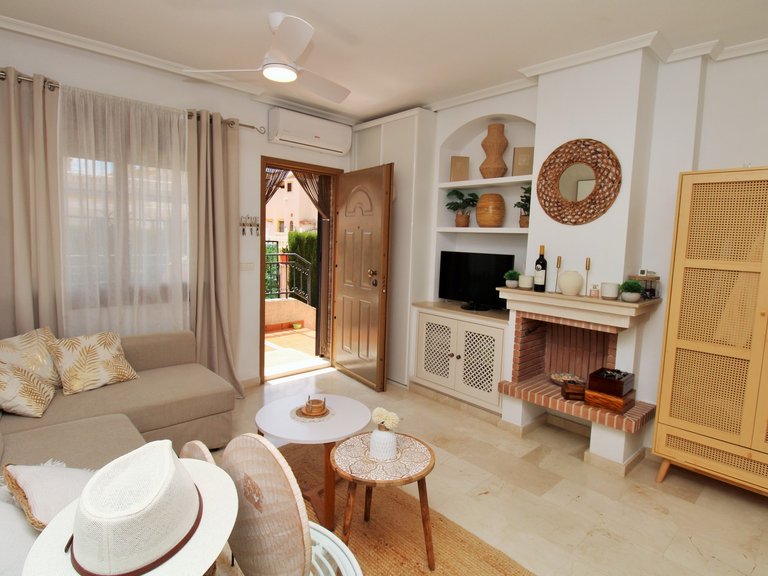 Town House for Sale in Villamartin, Alicante 10