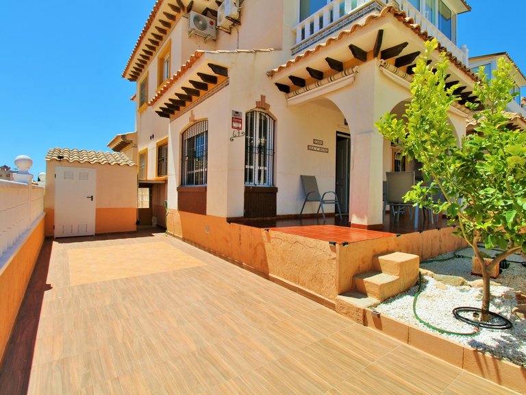 Town House for Sale in Cabo Roig, Alicante 23