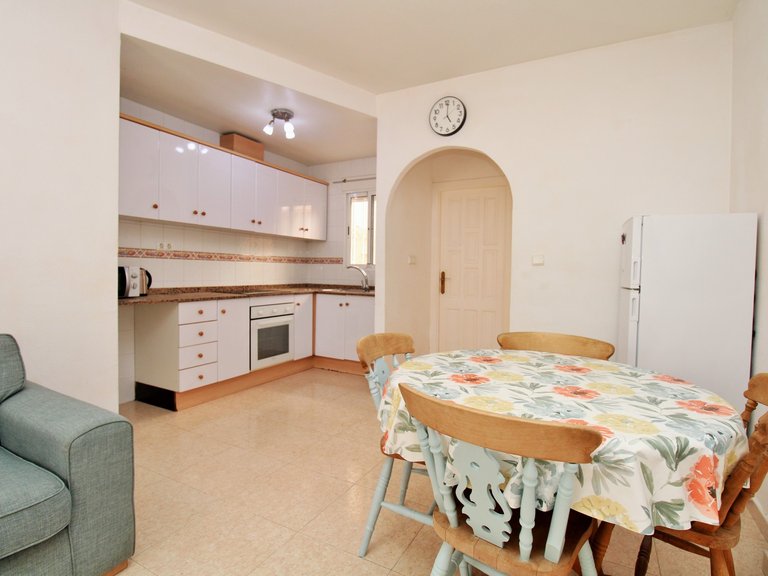 Town House for Sale in Villamartin, Alicante 6